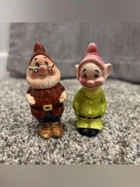 Vintage 1960s Disney Doc & Dopey Salt & Pepper Shakers